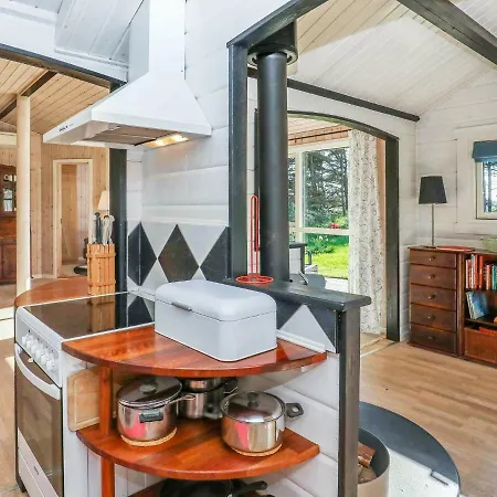 Dom wakacyjny Three-bedroom Holiday In 33 Løkken